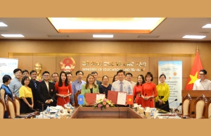 SEA-PLM 2024: Letter of Engagement (LoE) signed with MOET Viet Nam